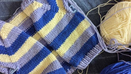 👉 Point de vague au tricot : Créez des pulls et bonnets au rendu côtelé parfait !