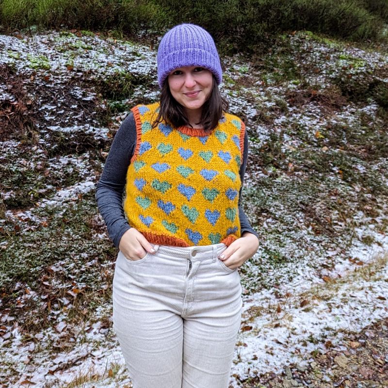 modele de tricot pull sans manche avec technique jacquard