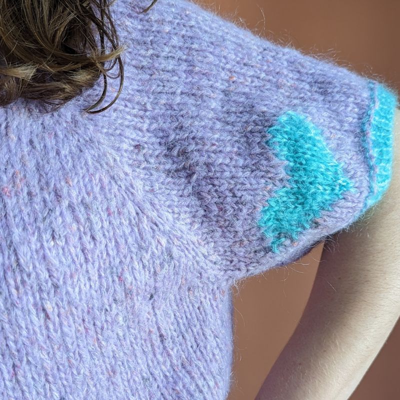 knitting pattern intarsia sleeve details