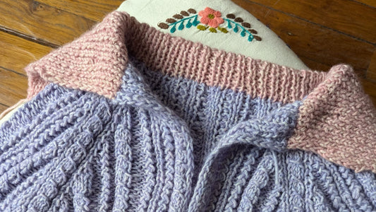 Modèle de col au tricot : nos astuces et patrons pour tricoter un col doux, chaud et stylé 💫
