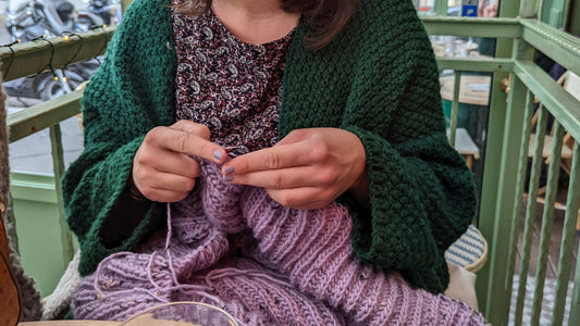 Logiciel tricot gratuit et application tricot : le guide complet pour tricoter connecté