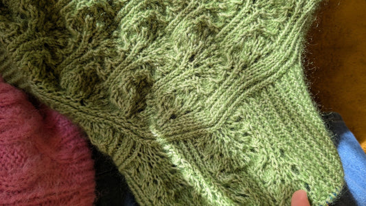 Tricot et éthique : comment choisir des fils durables pour vos projets