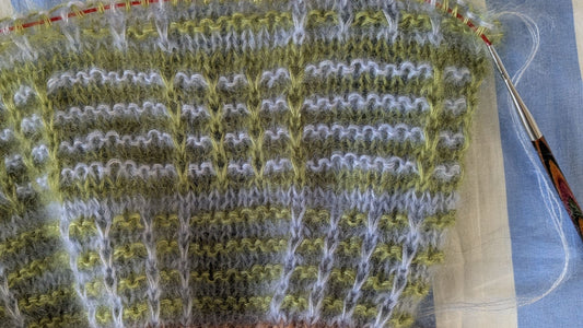 Tricot de motifs à rayures : les techniques à maîtriser 🧶✨