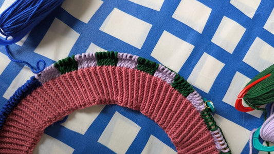 🧵 Tricoter une robe d’été légère : nos conseils et astuces pour un projet réussi 🌞