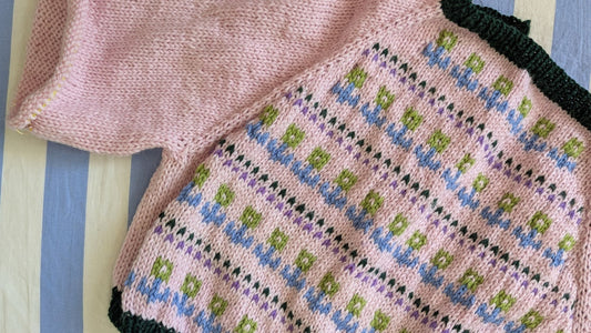 Tricoter sans se fatiguer : ergonomie et prévention des douleurs 🎯